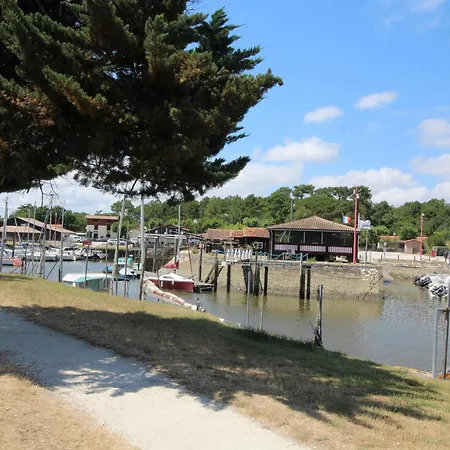 Pause Detente Sur Le Bassin D'arcachon